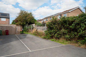 Hazel Close Holmewood